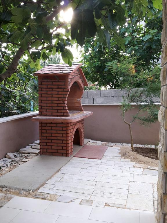 Apartments Mislav Novalja Εξωτερικό φωτογραφία
