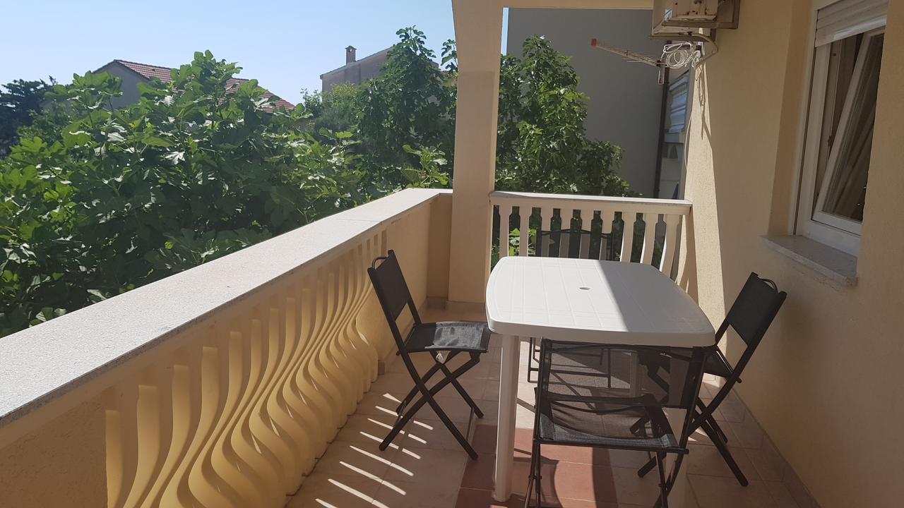 Apartments Mislav Novalja Εξωτερικό φωτογραφία