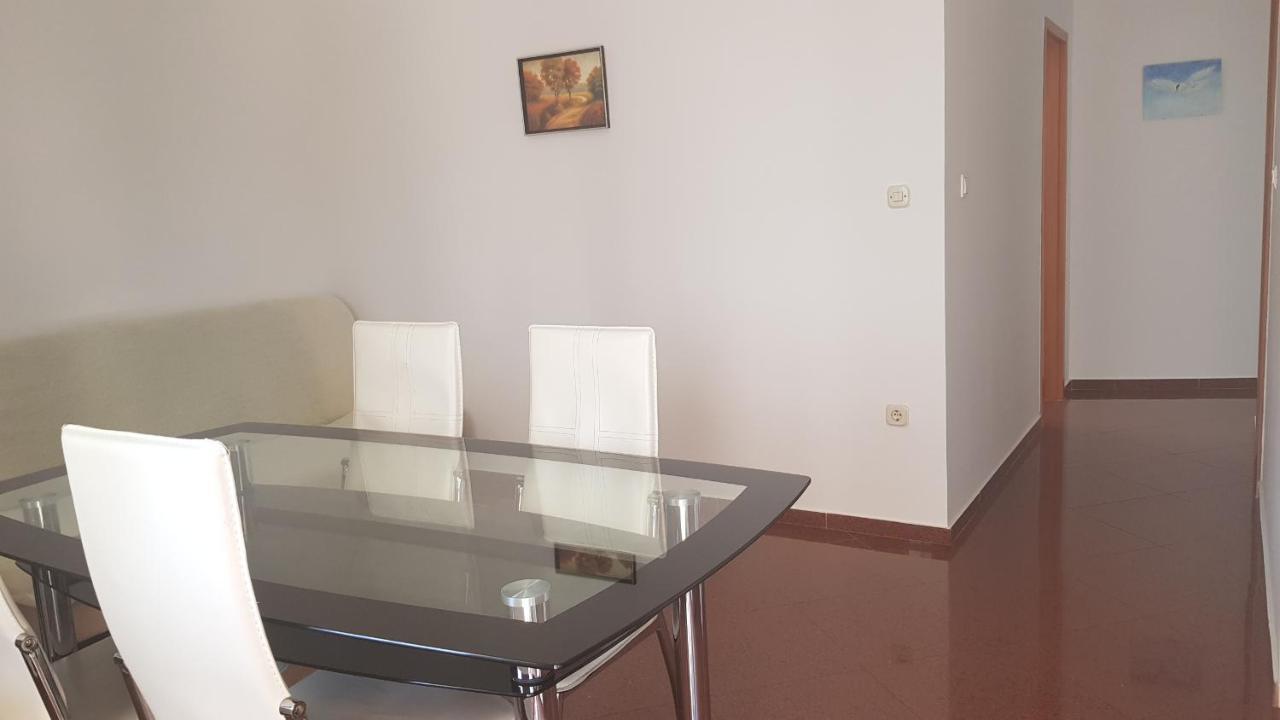 Apartments Mislav Novalja Εξωτερικό φωτογραφία