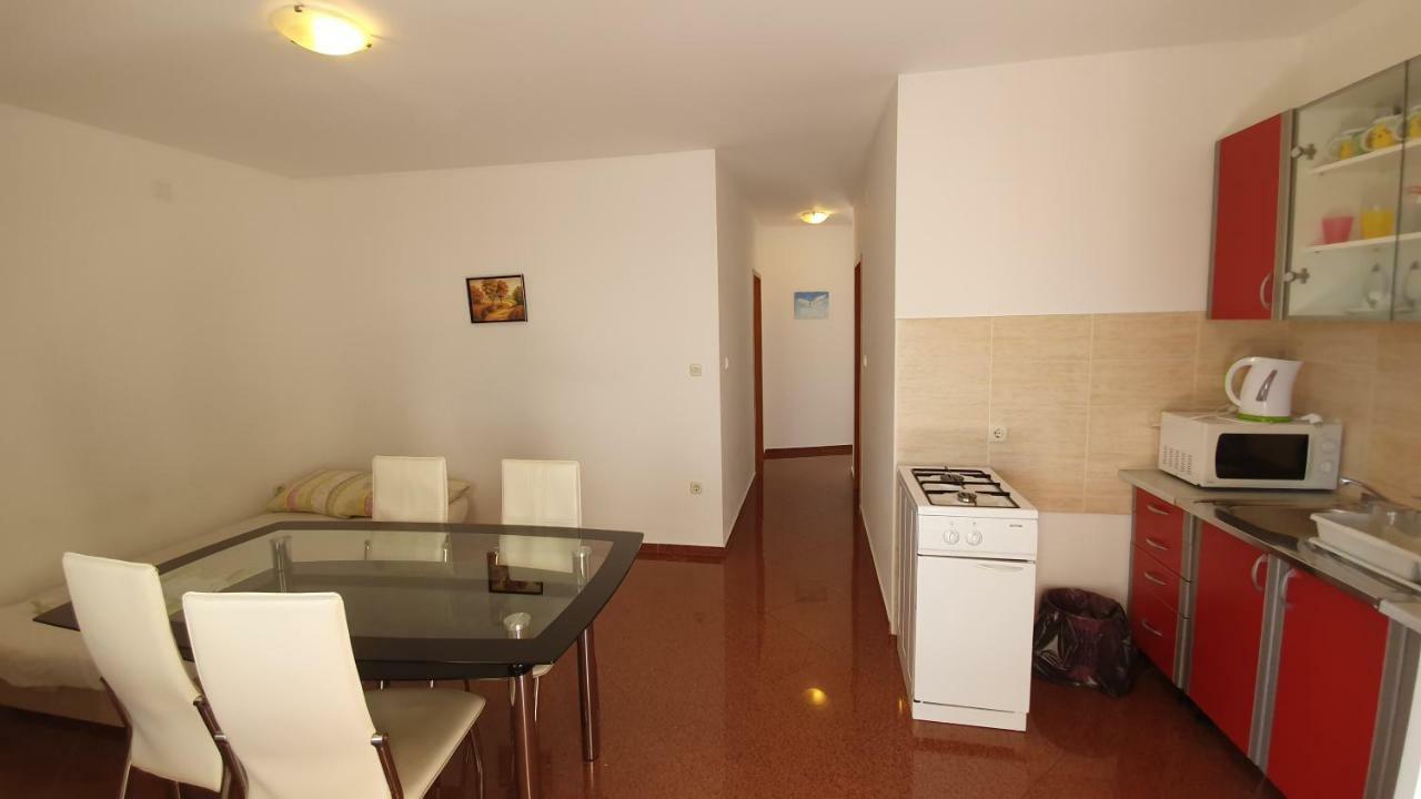 Apartments Mislav Novalja Εξωτερικό φωτογραφία