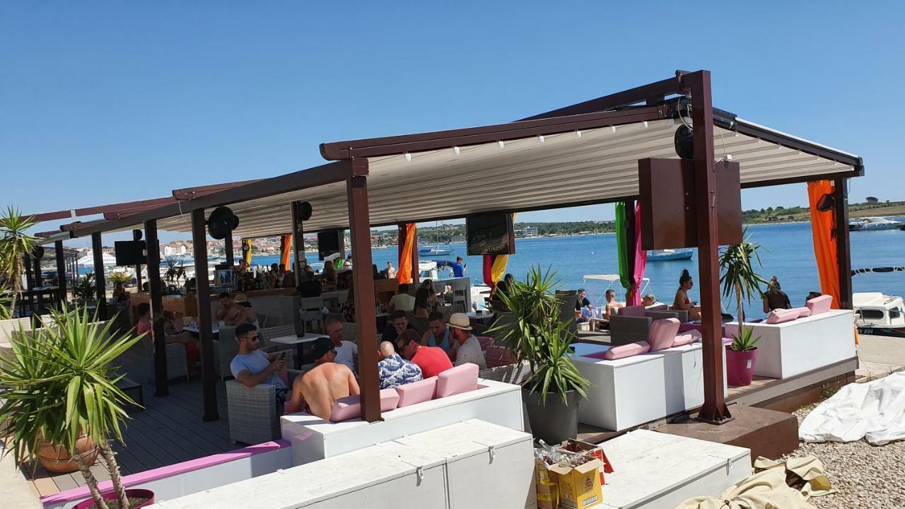 Apartments Mislav Novalja Εξωτερικό φωτογραφία